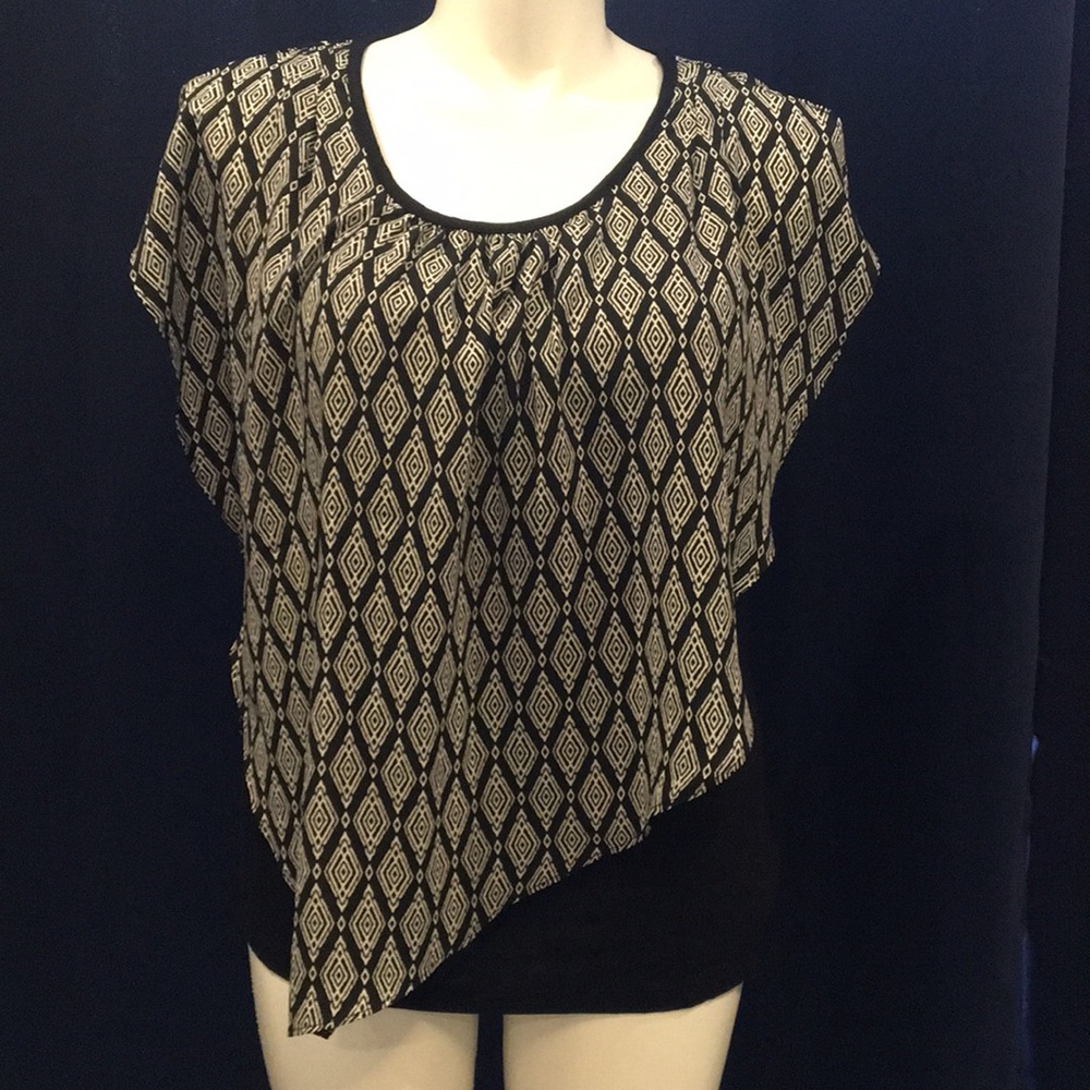 AB Studio size Large layered top